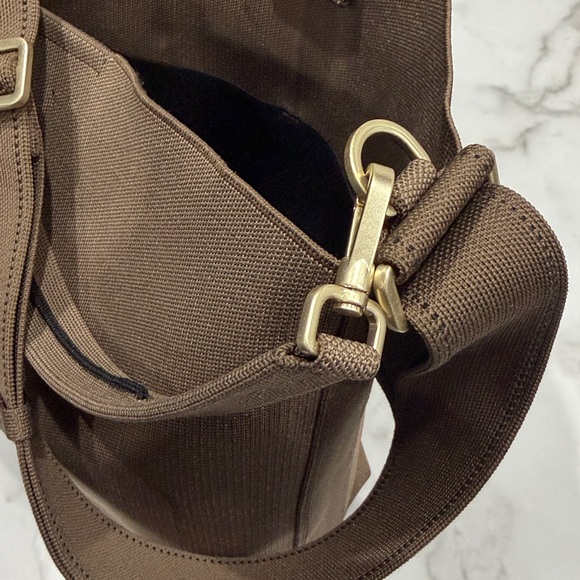 RARE Rothys Bucket Bag Brown Purse Like New - Picture 8 of 13